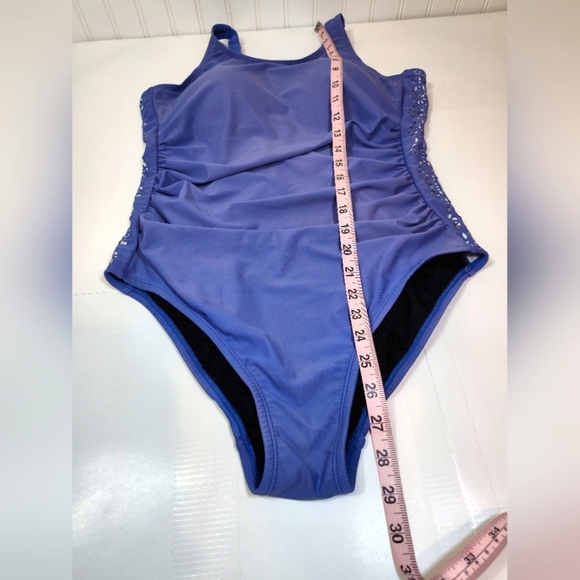Sea & Sand Women's Purple Swimsuit Size (14) - Picture 12 of 16